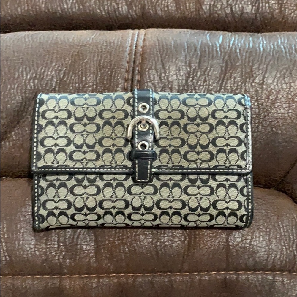 Coach signature envelope wallet
